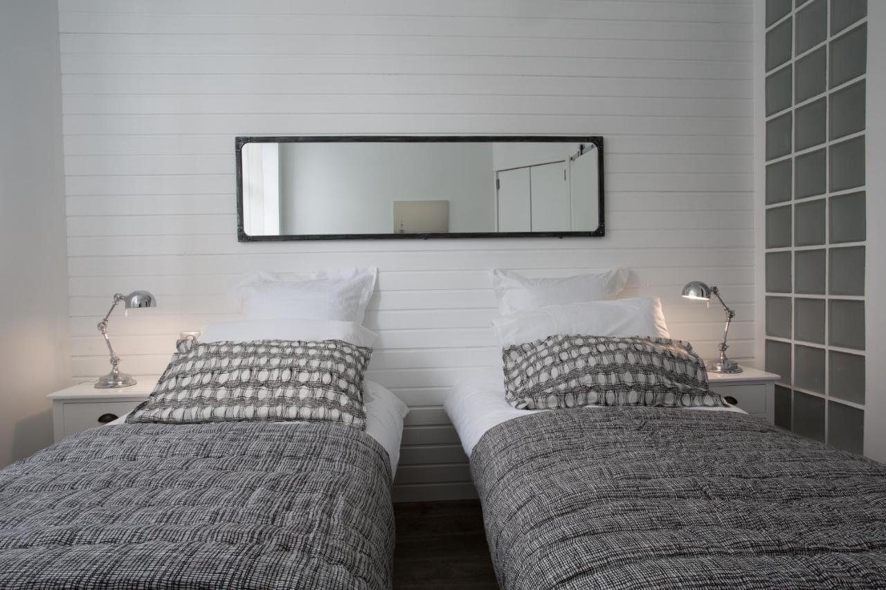 Photo Face Au Parc Des Expositions Appartement Parijs